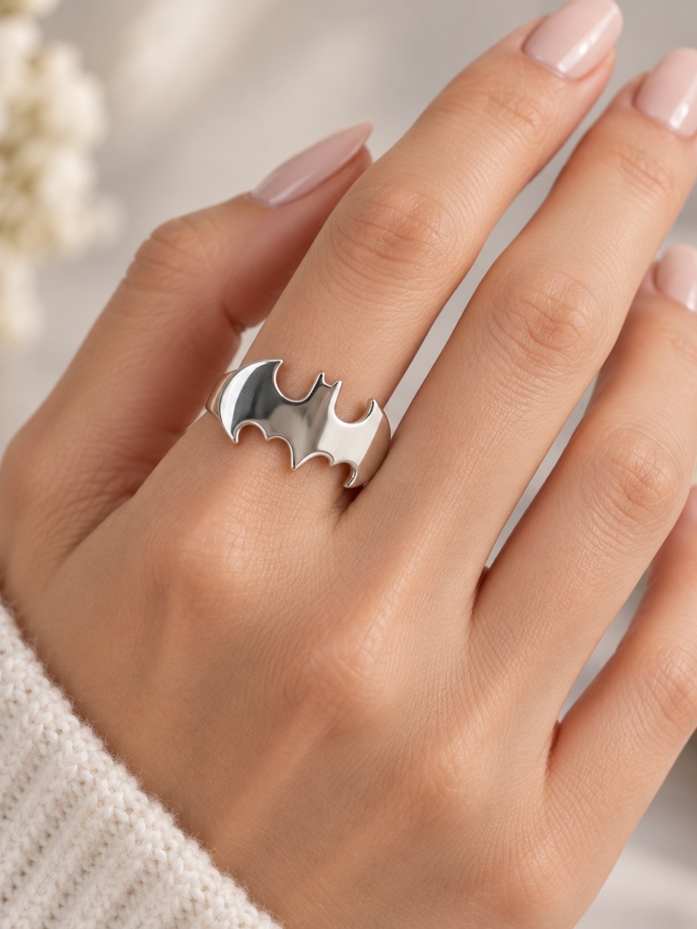 nOir x DC Comics Batman Silver Statement Ring Size 5 NWT